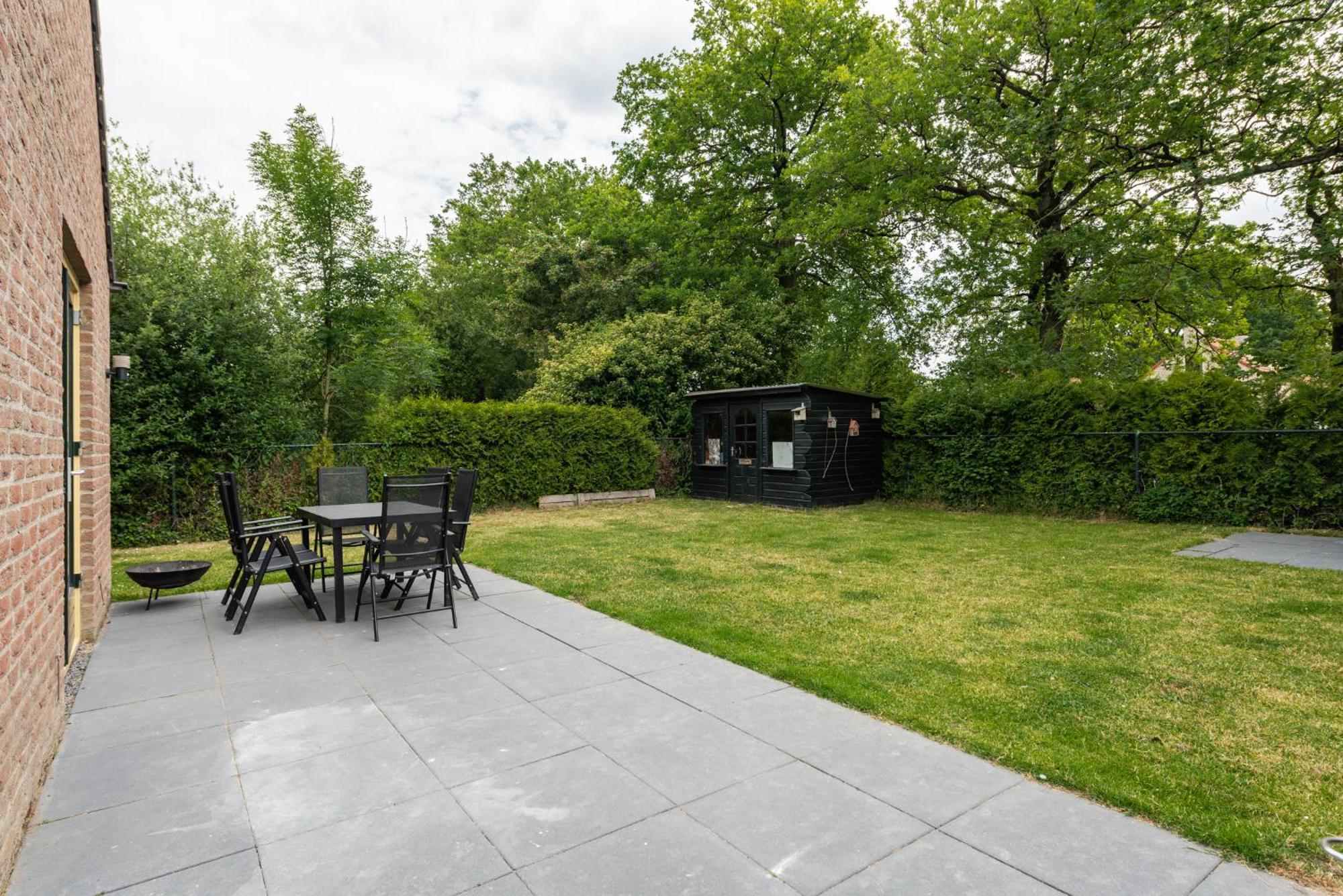 Het Huys Ewijk Mooi Luxe En Een Laadpaal Ngoại thất bức ảnh