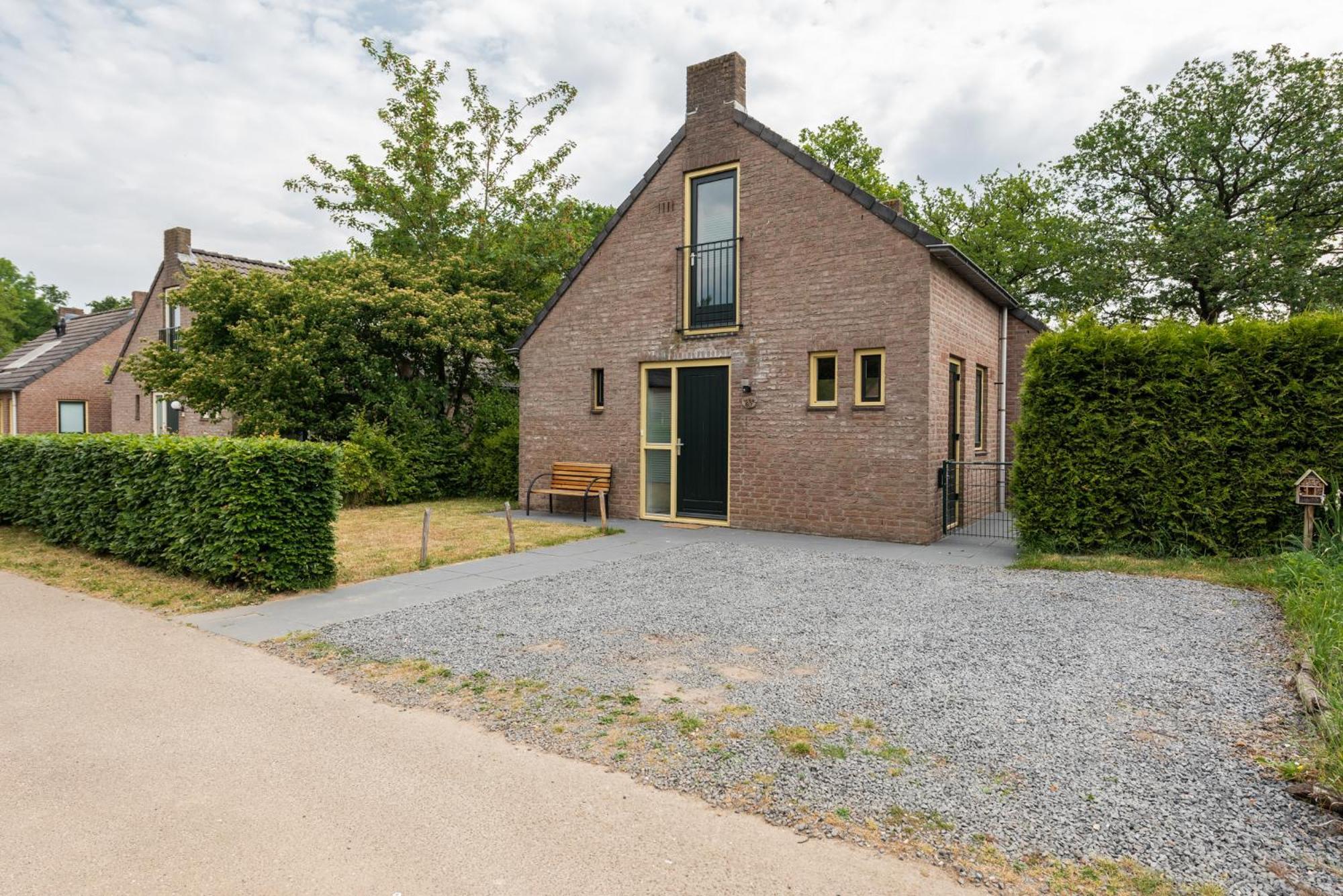 Het Huys Ewijk Mooi Luxe En Een Laadpaal Ngoại thất bức ảnh